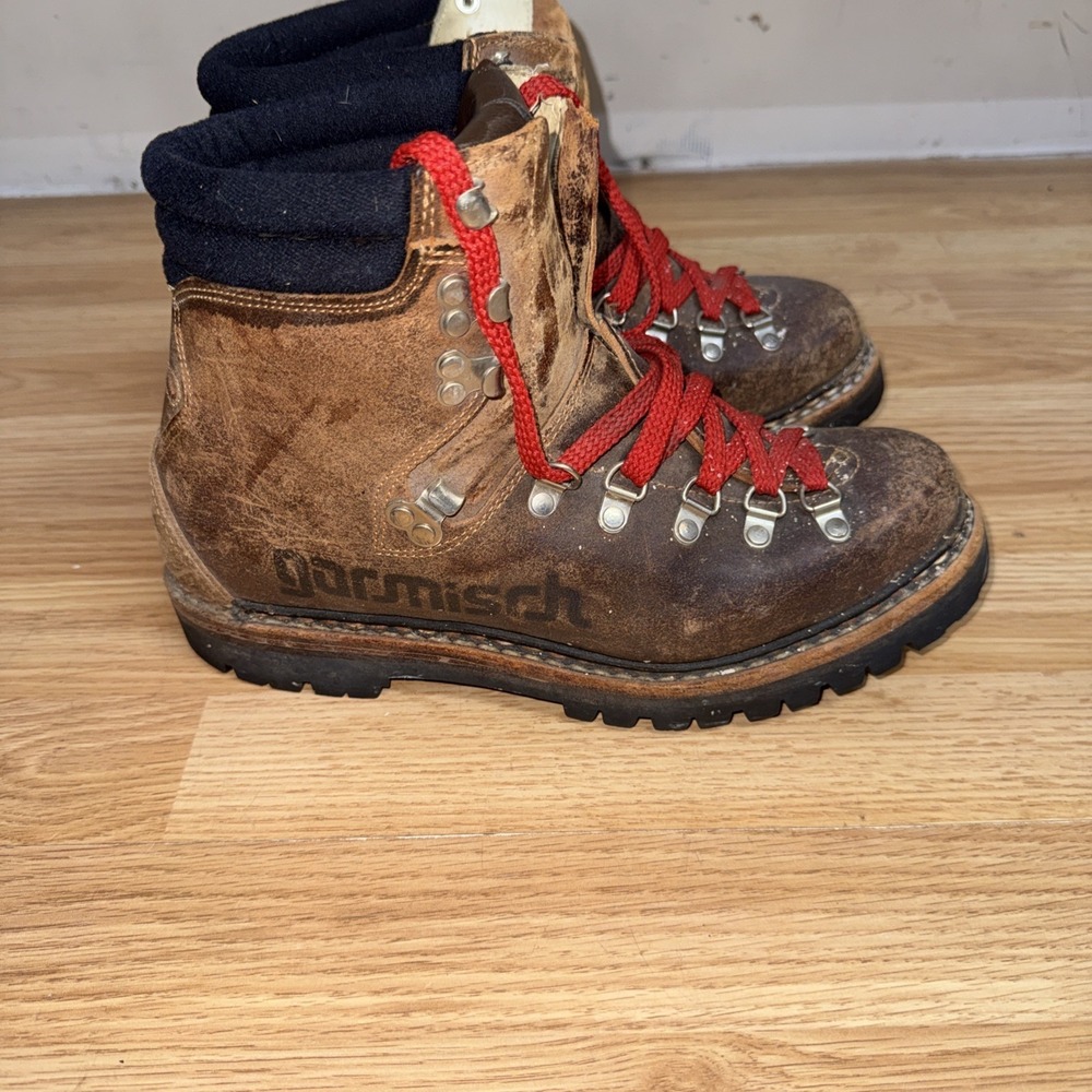 Vintage - Garmisch‎ - Hiking Boots Vibram Soles - Made In Germany - Mens Size 9